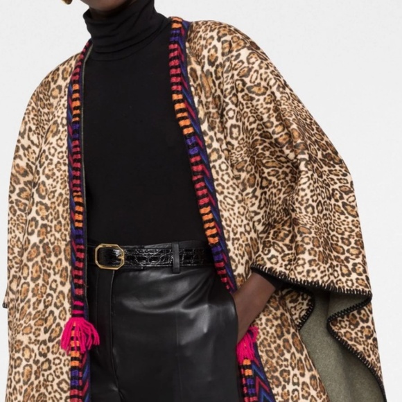 ETRO Milano wool cape / cloak - leopard print, fringe, woven edging SHOWSTOPPER - Picture 11 of 16